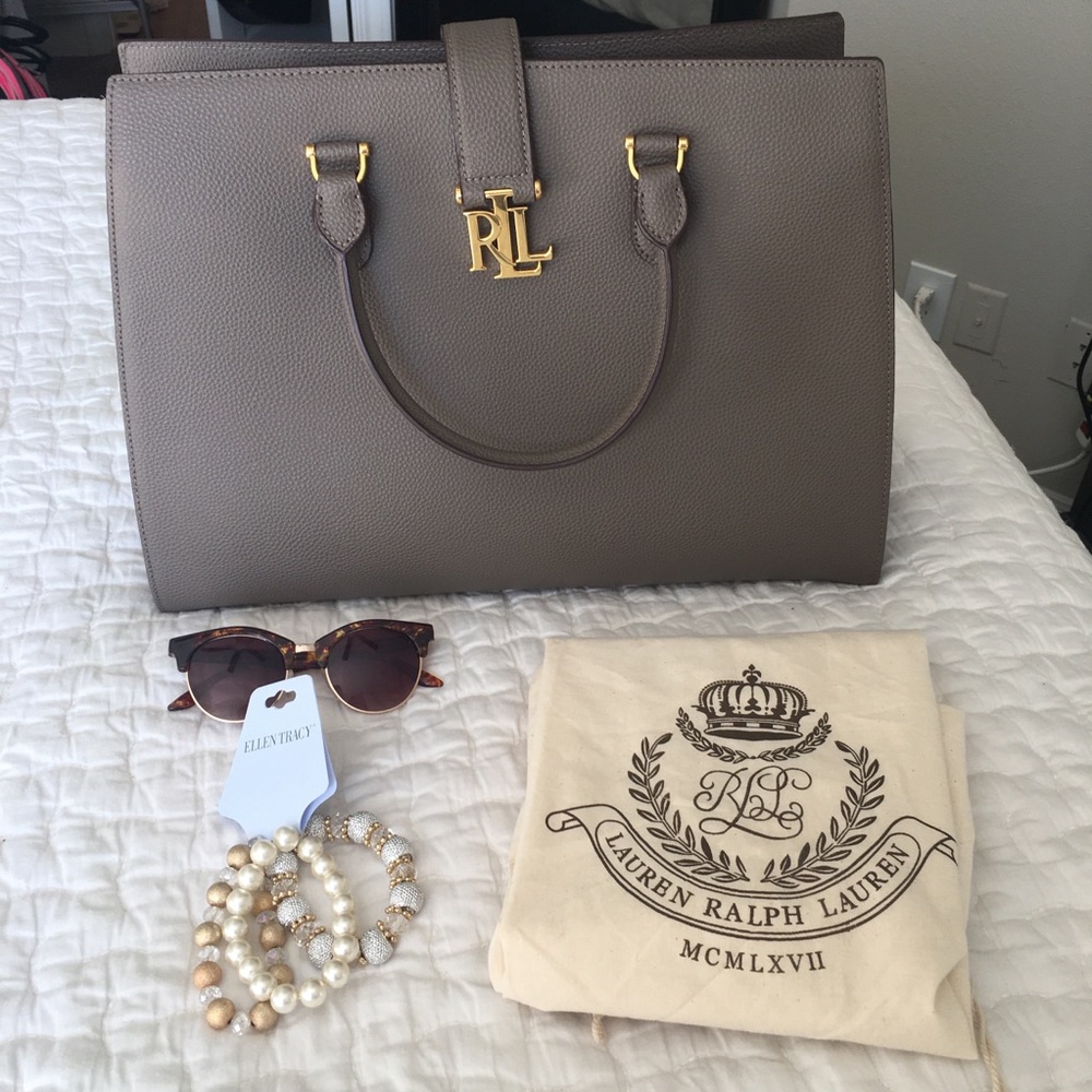 Large Pebbled Leather Ralph Lauren Brigitte Tote - Picture 1 of 6